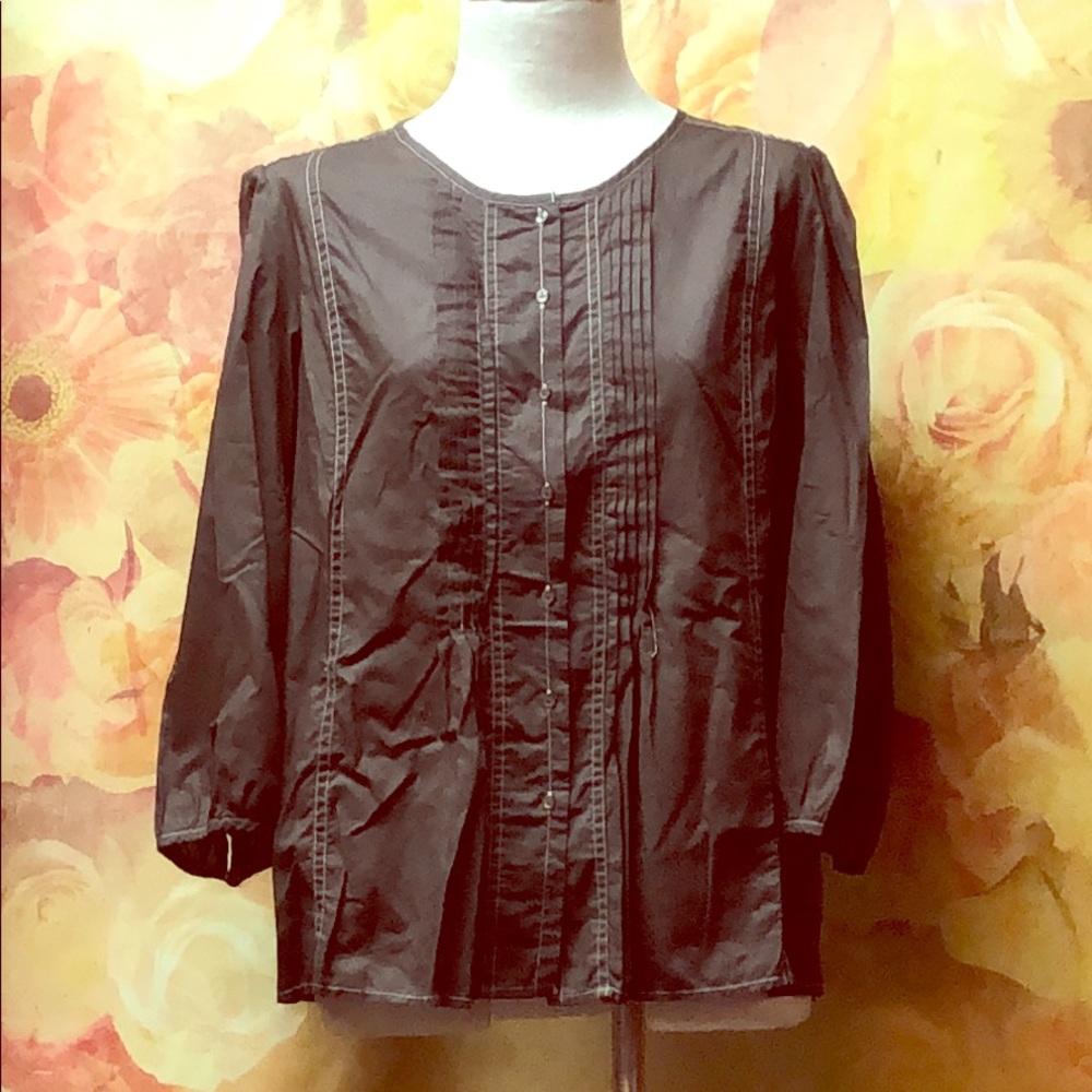 Gap Button down Shirt